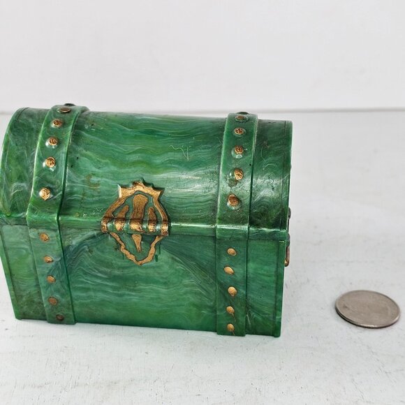 Vintage Herb Farm Green Plastic Treasure Chest Box With Gold Accents Made In USA - Picture 9 of 9